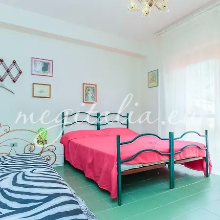 Megitalia 5 Scilla